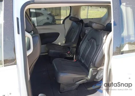 2022 Chrysler Pacifica Touring L from USA, damaged, VIN 2C4RC1BGXNR233654